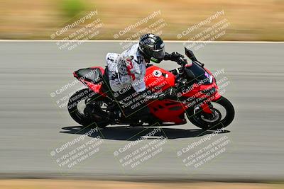 media/May-31-2025-Classic Track Day (Sat) [[da23ab3028]]/Group B/Session 4 (Turns 4 and 6)/